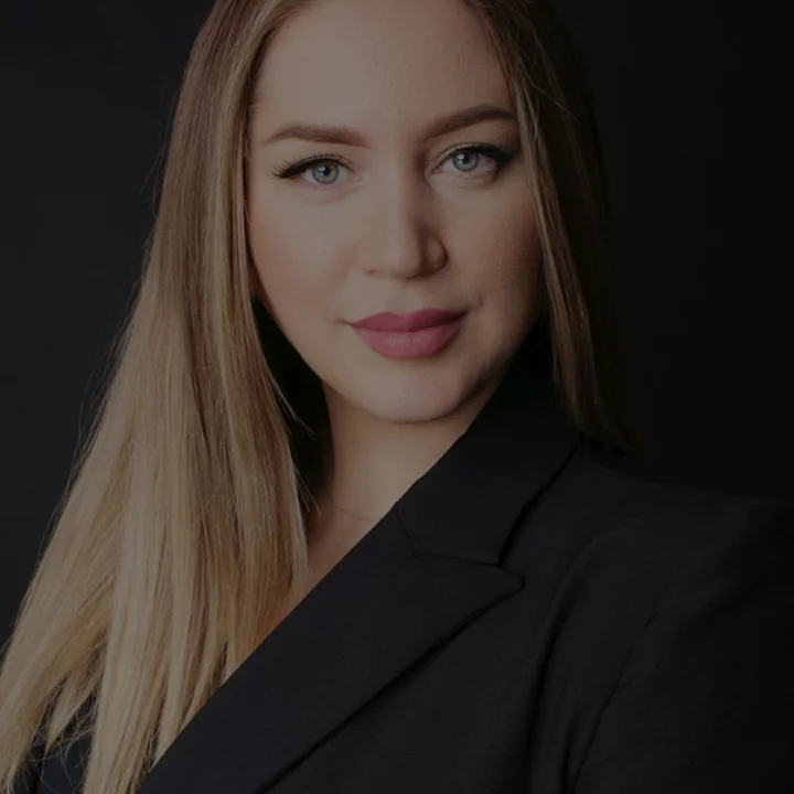 Fotenie biznis portrétov, Kaja Čemová, fotografické štúdio Bratislava